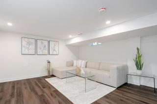 Toronto Midtown Luxury Living - 1