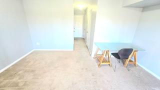 Spacious 3BR Square One, 3 Bath, 2 Parking, Desk - 6