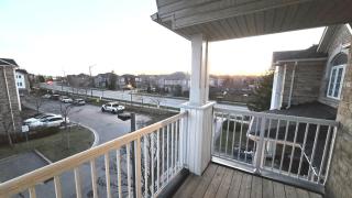 Spacious 3BR Square One, 3 Bath, 2 Parking, Desk - 4