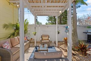 Steps to Sponge Docks | Swim Spa | Old Florida - 6