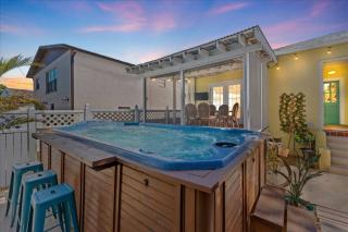 Steps to Sponge Docks | Swim Spa | Old Florida - 8