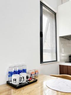 Dragon Bridge & Night Market - 01 & 02 Kingsize Bedroom - 2