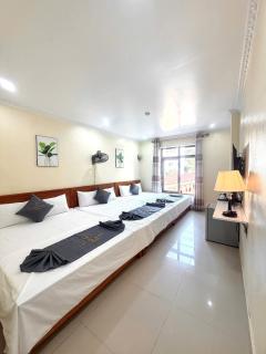 Cat Ba Flora Hotel - 7