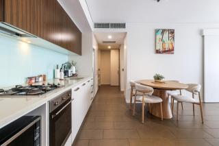 Waterfront Lagoon Suite 1 Bed Luxury Apartment - 8
