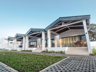 Hudor Resort - Bauang, La Union - 0