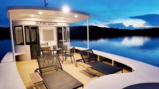 Amore Yacht Ranoh Island Batam - 6