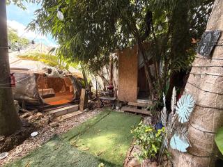 Casa de Campaña en la Pequeña Selva by Legnalife - 0