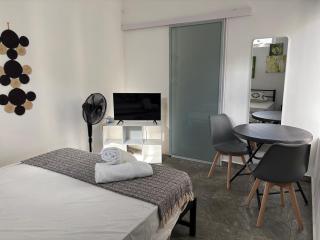 Studio tout confort avec piscine - 6