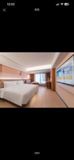 Orange Hotel Shenzhen Bao'an Haiya Splendid City - 2