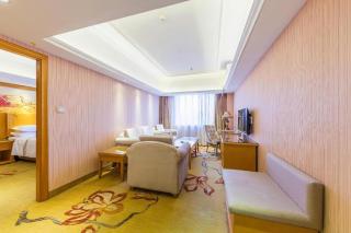 Vienna Hotel Inner Mongolia Hohhot Railway Station Gongzhufu Metro Station - 1