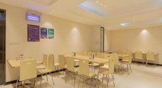 City Comfort Inn Liuzhou Wuxing Walking Street - 2