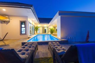 Private Modern 3 Bedroom Pool Villa (AV2) - 8