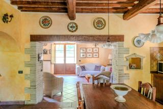 Charming Villa Overlooking Valfabbrica - 5
