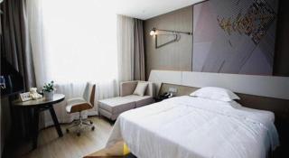 IU Hotels· Xincheng Haibing University Store - 2