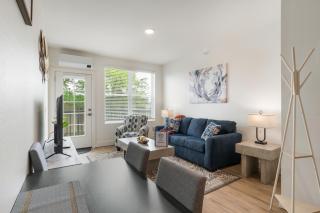 Stylish Suite 201 by Downtown & Convention Center! - 6