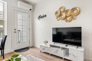 Stylish Suite 106 by Downtown & Convention Center! - 3