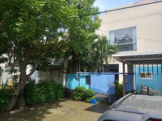 comfort nest residency near agha khan - 9