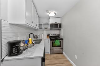 2BR Suite Near YYC Airport and Downtown 4644 DN - 2