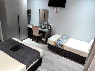 Pula Nala Lodge Bed & Breakfast - 6