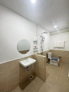 DD Bangrak Hotel - 0