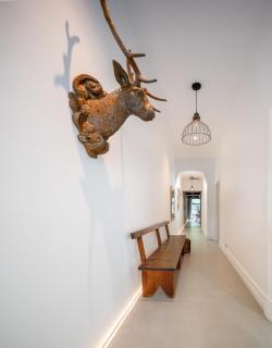 Luxury South Yarra Sanctuary - Cinema & Courtyard - 4