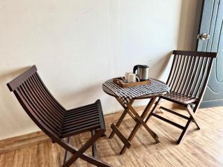 AtulyaNeer Lakeview Cottage - 7