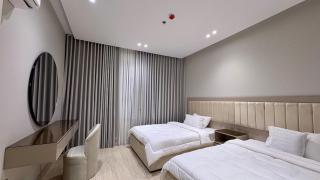 Luxury Sea View 3BR Apt Pool Al Khobar Corniche - 4