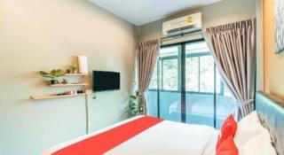 OYO 726 Sookjai Cafe and Hostel - 9