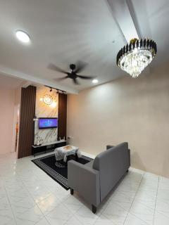 Ungu D' Chuping Homestay - 2