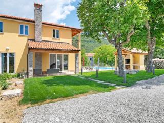 Holiday Home in Buzet with Terrace - Buzet - 0