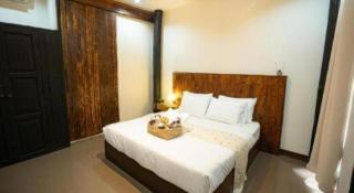 croissant hotel and cafe - 3