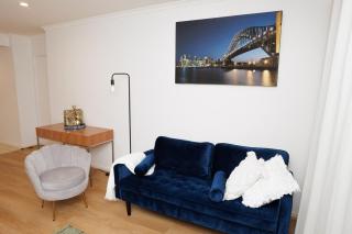 Stylish inner-city Haven - 5