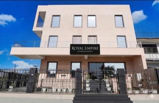GREAT ROYAL eMPIRE - 0