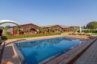 Azure Resort - A Private Pool Retreat - 9