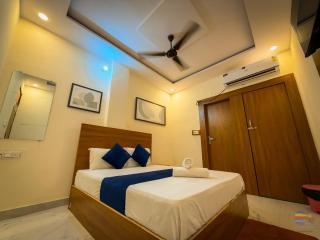 Hriday bihari kunj hotel Near Prem mandir - 7