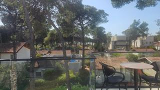 Poolside Apartments Villa Elsa Golem - 6