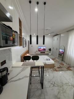 The Coziest Studio Unit Com18 Spintex Wifi Netflix - 4