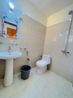 2 bedroom apartment - 5