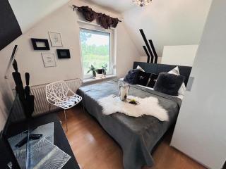 Dora Design House - 4