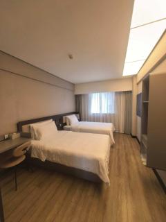 HanTing Hotel Shenzhen Nanyou Subway Station - 4