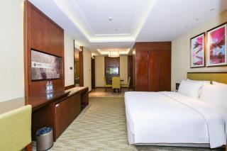 New Regent Hotel - 9