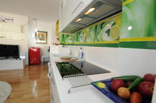 White Dream Suites - Iaşi - 4
