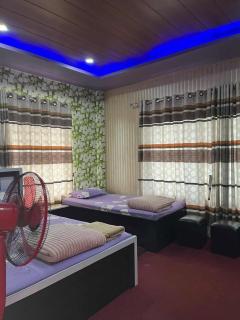 Paradise Hotel & Lodge - 0