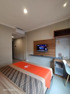 Hotel Urban Latifa Yogyakarta - 1