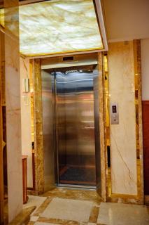Diamond Suite Dai Nam Hotel - 2
