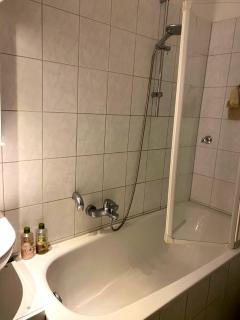 Bright Spacious room at the heart of Hannover - 5