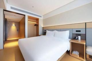 JI Hotel Shenzhen Bao'an Airport Gushu - 4