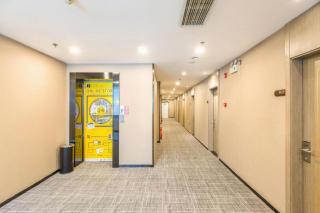 7 Days Premium· Beijing Madianqiao Bei - 9