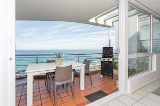 Ocean Blue at Chakas Cove, Beachfront Apartment - 9