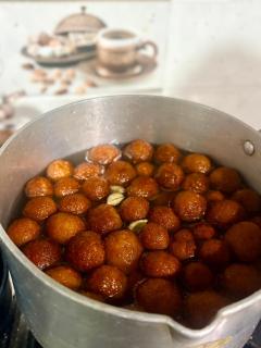 Clovee's Rooms and Cafe - 3